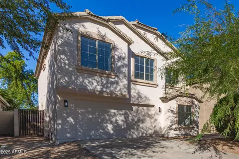 340 E Bradstock Way, San Tan Valley, AZ 85140