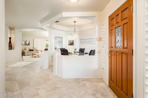 Entry Way - 3813 E Desert Flower Ln, Phoenix, AZ 85044 photo 2 of 4