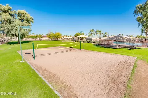 View/Area - 3813 E Desert Flower Ln, Phoenix, AZ 85044 photo 3 of 4
