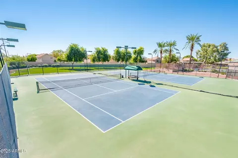 View/Area - 3813 E Desert Flower Ln, Phoenix, AZ 85044 photo 4 of 4