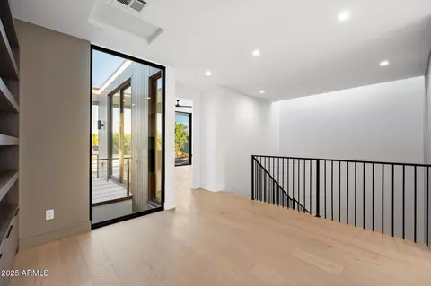 Entry Way - 4537 E Montecito Ave, Phoenix, AZ 85018 photo 2 of 2