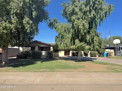 3814 W Griswold Rd, Phoenix, AZ 85051