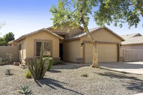 2121 W Saint Charles Ave, Phoenix, AZ 85041