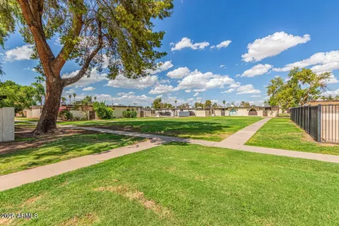 Exterior - 720 S Dobson Rd #44, Mesa, AZ 85202 photo 5 of 5