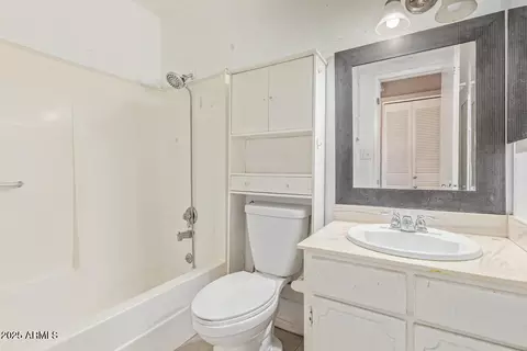 Bath - 720 S Dobson Rd #44, Mesa, AZ 85202 photo 1 of 1
