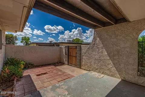 Exterior - 720 S Dobson Rd #44, Mesa, AZ 85202 photo 2 of 5