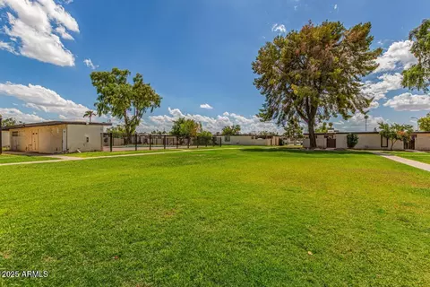Exterior - 720 S Dobson Rd #44, Mesa, AZ 85202 photo 3 of 5