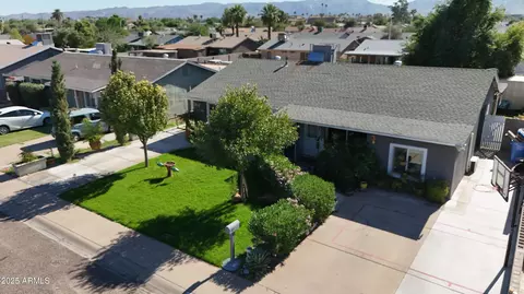 View/Area - 2007 W Chipman Rd, Phoenix, AZ 85041 photo 1 of 1