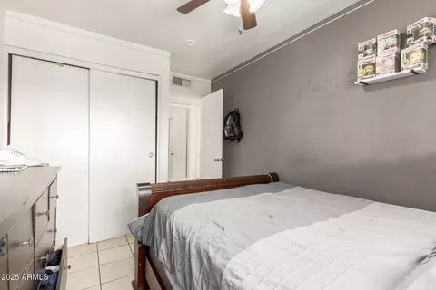 Bedroom - 2007 W Chipman Rd, Phoenix, AZ 85041 photo 5 of 10