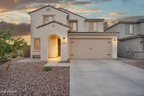 32396 N Daylight Dr, San Tan Valley, AZ 85142
