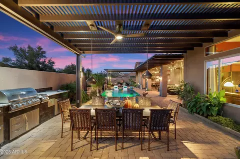 41252 N Whistling Strait Ct, Anthem, AZ 85086