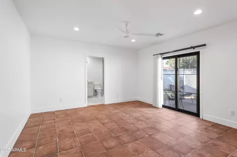 Bedroom - 4142 E Stanford Dr, Phoenix, AZ 85018 photo 6 of 6