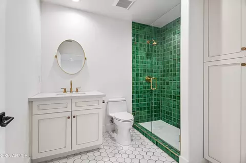 Bath - 4142 E Stanford Dr, Phoenix, AZ 85018 photo 7 of 7