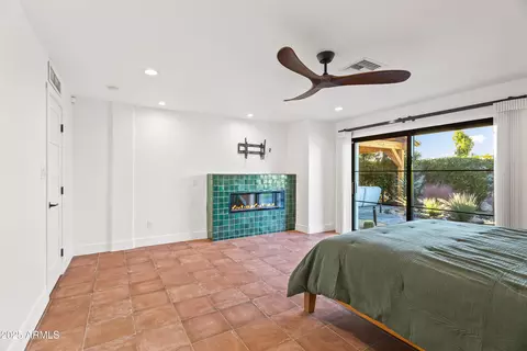Bedroom - 4142 E Stanford Dr, Phoenix, AZ 85018 photo 2 of 6