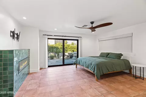 Bedroom - 4142 E Stanford Dr, Phoenix, AZ 85018 photo 1 of 6