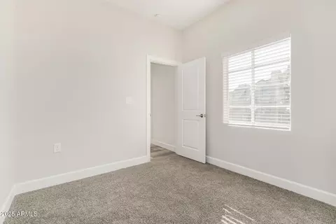 423 E Crescent Ave, Mesa, AZ 85204 photo 19