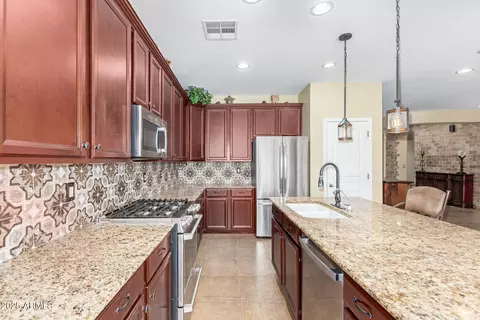 Kitchen - 11441 E Sonrisa Ave, Mesa, AZ 85212 photo 3 of 4