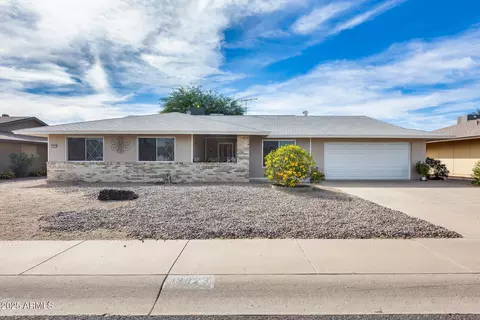 13023 W Westgate Dr, Sun City West, AZ 85375