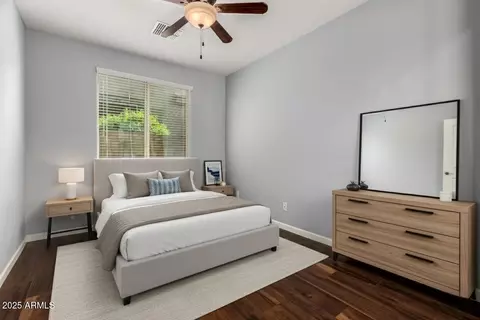 Bedroom - 10946 E Ramona Ave, Mesa, AZ 85212 photo 1 of 4