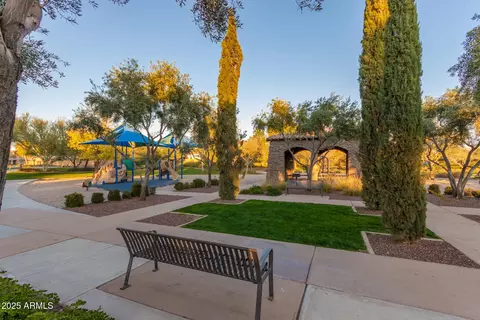 Exterior - 10946 E Ramona Ave, Mesa, AZ 85212 photo 8 of 9