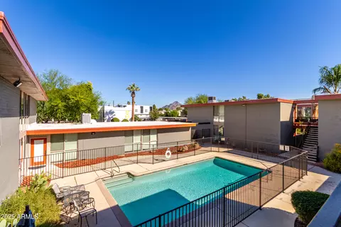 Exterior - 1241 E Medlock Dr #113, Phoenix, AZ 85014 photo 5 of 7