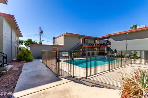 Exterior - 1241 E Medlock Dr #113, Phoenix, AZ 85014 photo 7 of 7