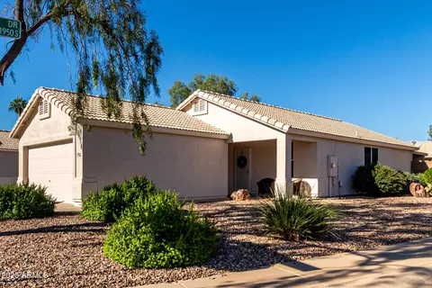 1752 W Renaissance Ave, Apache Junction, AZ 85120