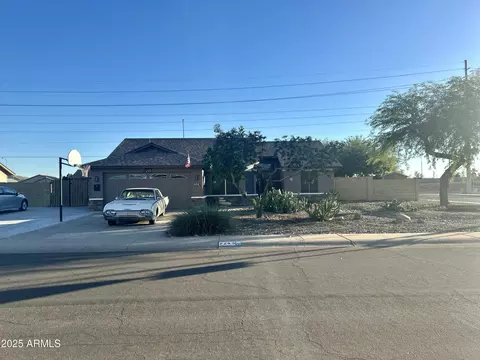 7245 W Caron Dr, Peoria, AZ 85345