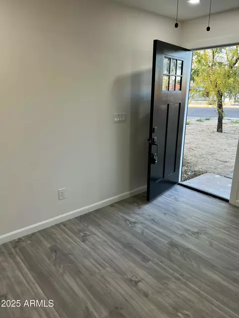 1447 E Mountain View Rd, Phoenix, AZ 85020 photo 6