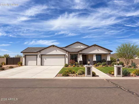9186 W Limestone Mountain Dr, Casa Grande, AZ 85194