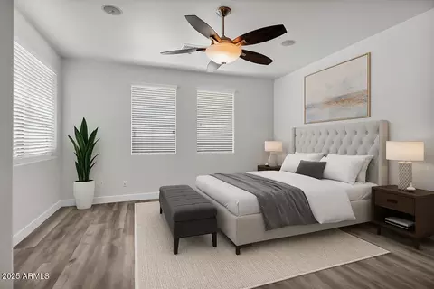 Bedroom - 3918 E Cat Balue Dr, Phoenix, AZ 85050 photo 1 of 4