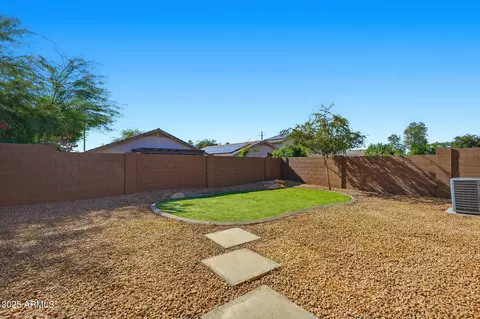 3301 E Hononegh Dr, Phoenix, AZ 85050 photo 40