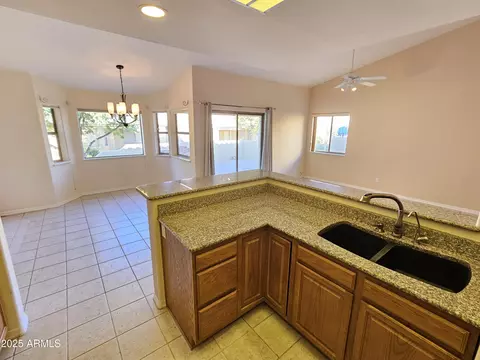 Kitchen - 5830 E Mckellips Rd #139, Mesa, AZ 85215 photo 4 of 5