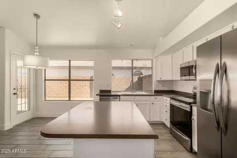 Kitchen - 8222 E Plata Ave, Mesa, AZ 85212 photo 2 of 3