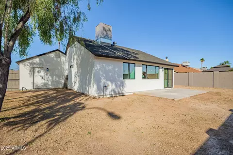 Exterior - 3013 E Bremen St, Phoenix, AZ 85032 photo 3 of 4