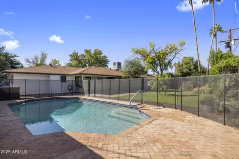 Exterior - 5038 Earll Dr, Phoenix, AZ 85018 photo 4 of 9