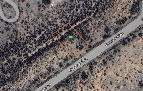 105 Circulo Bolivia -- #8, Rio Rico, AZ 85648