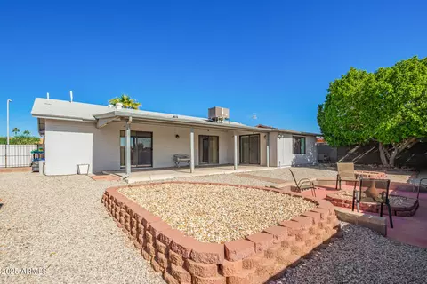 Exterior - 1717 W 15th Ln, Apache Junction, AZ 85120 photo 4 of 5