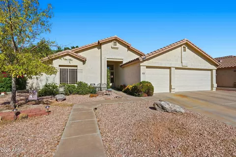 8360 W Stella Way, Glendale, AZ 85305