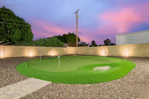 Exterior - 3444 E Camelback Rd, Phoenix, AZ 85018 photo 6 of 10