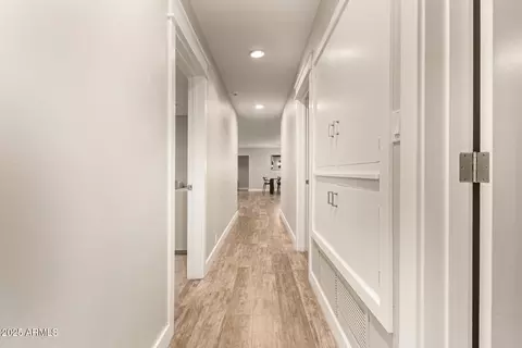 Entry Way - 3444 E Camelback Rd, Phoenix, AZ 85018 photo 2 of 3