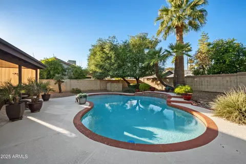 Exterior - 4324 E Ludlow Dr, Phoenix, AZ 85032 photo 9 of 10