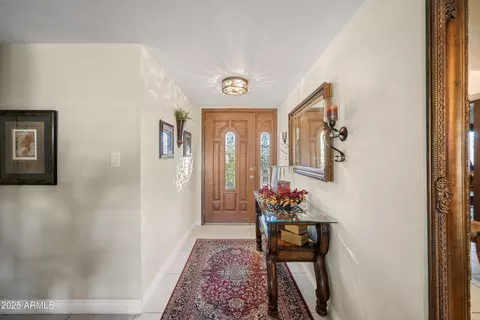 Entry Way - 4324 E Ludlow Dr, Phoenix, AZ 85032 photo 1 of 2
