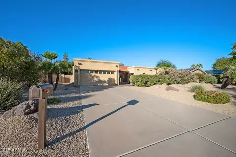 Exterior - 4324 E Ludlow Dr, Phoenix, AZ 85032 photo 10 of 10