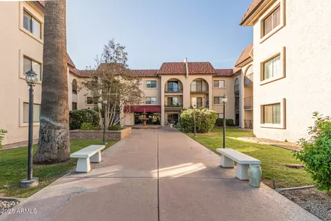 Exterior - 3033 E Devonshire Ave #3028, Phoenix, AZ 85016 photo 3 of 3
