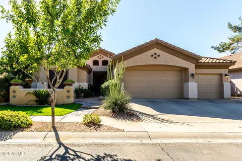 437 W Verde Ln, Tempe, AZ 85284