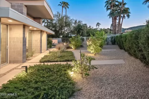 Exterior - 4339 E Via Estrella Ct, Phoenix, AZ 85028 photo 11 of 15