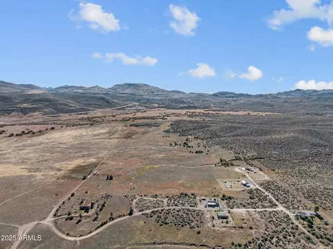 129 Acres Sickles Ranch Radl #0, Peeples Valley, AZ 86332 photo 6