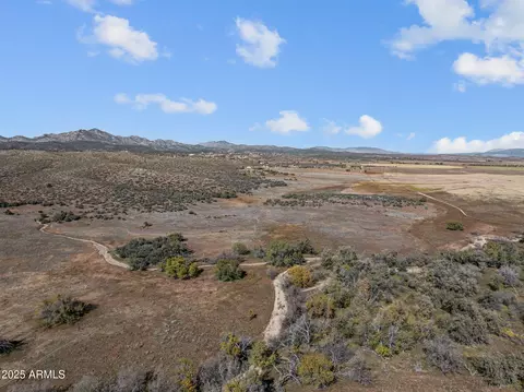 129 Acres Sickles Ranch Radl #0, Peeples Valley, AZ 86332 photo 14