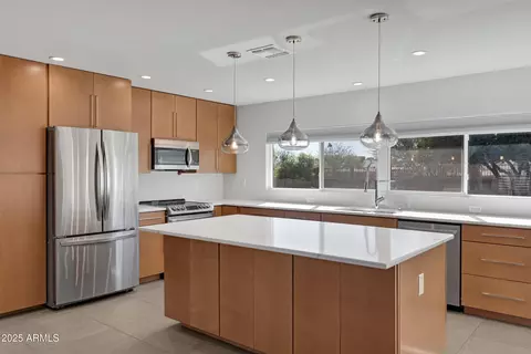 Kitchen - 4209 E Mandan St, Phoenix, AZ 85044 photo 1 of 5